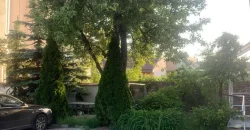 Apartament 2 camere, centru , recent renovat, curte lux