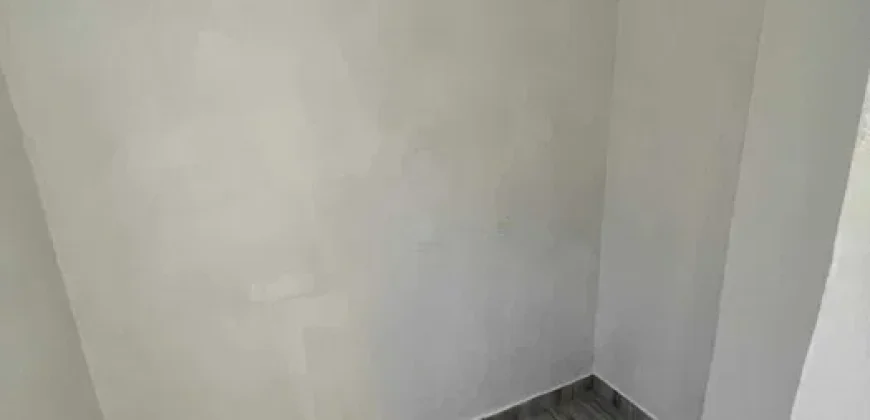Apartament , central , zona Poli 2/ centru/ 2 camere