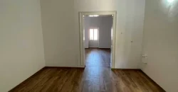 Casa, singur in curte , Bulevardul Cetatii